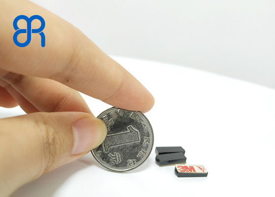 Chip Impinj Monza R6-p Tag ceramico antimetallo -6dBm Tag RFID piccolo Rango di riferimento 2m